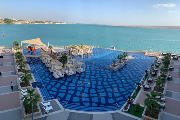 Royal M Hotel